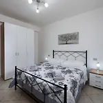 Διαμέρισμα Bedda Luna *