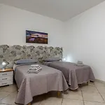 Bedda Luna Διαμέρισμα *